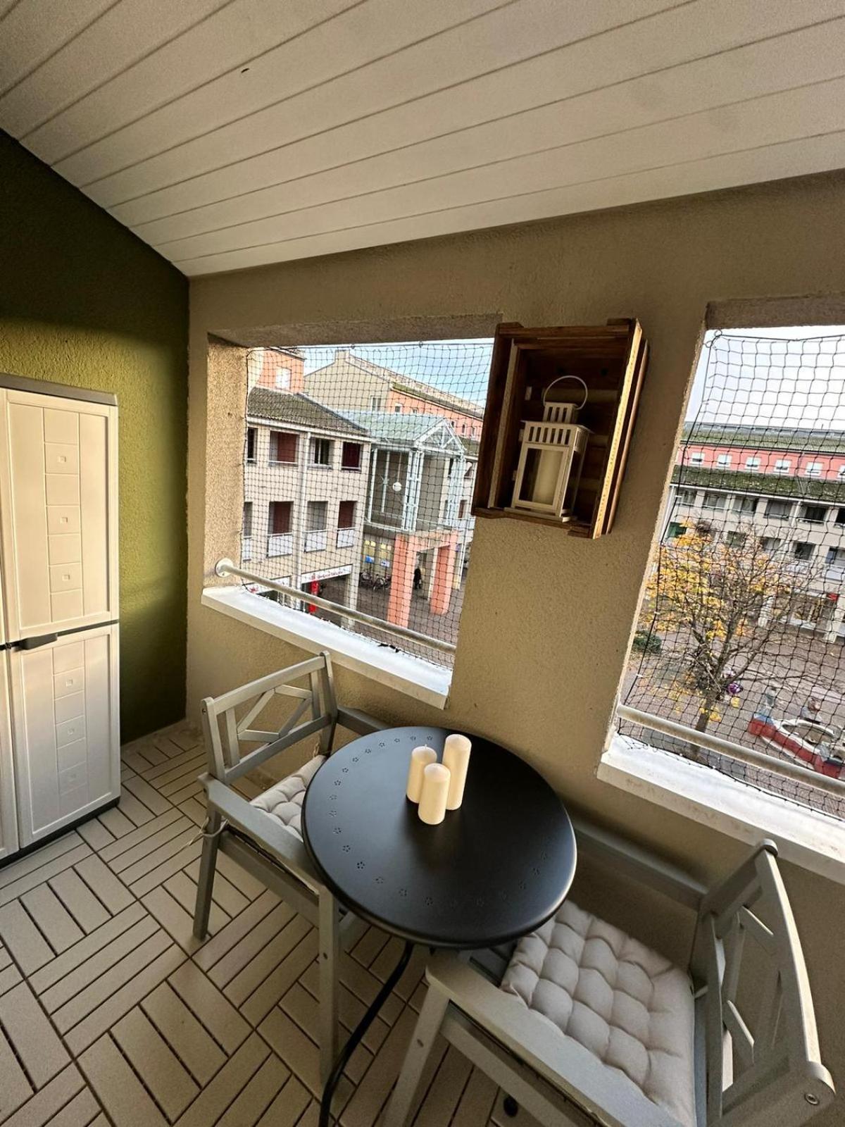 Ferienwohnung Naehe Kit Mit Parkplatz Und Smart Tv Karlsruhe Exterior foto