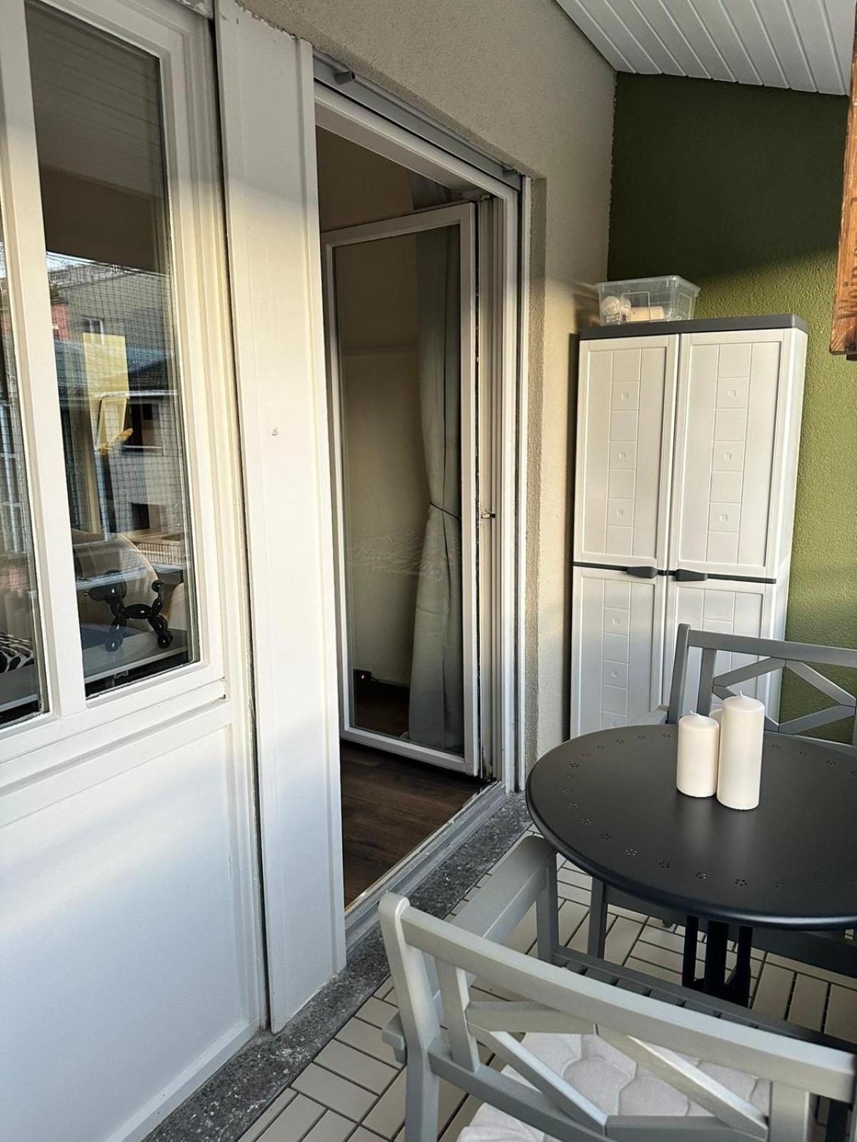 Ferienwohnung Naehe Kit Mit Parkplatz Und Smart Tv Karlsruhe Exterior foto